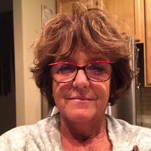 Meet your Posher, Peggy